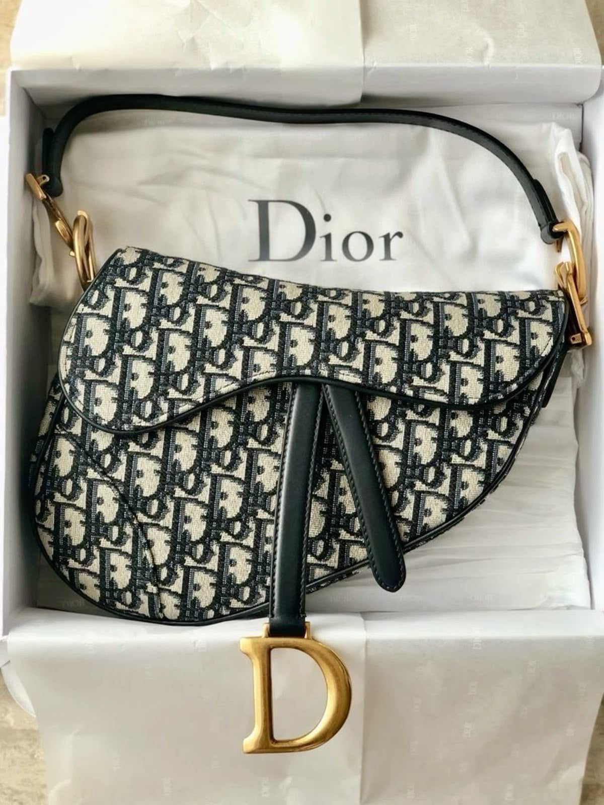 Dior